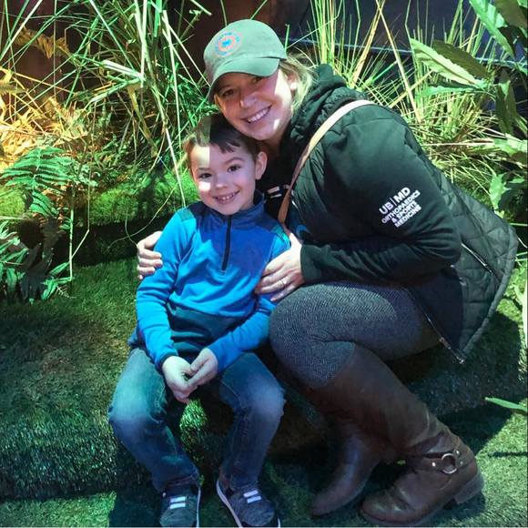 Meet your Posher, Sara - Picture 1 of 1